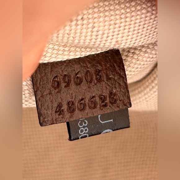 GUCCI GG Canvas Jumbo Beltbag/Bodybag - Picture 13 of 15